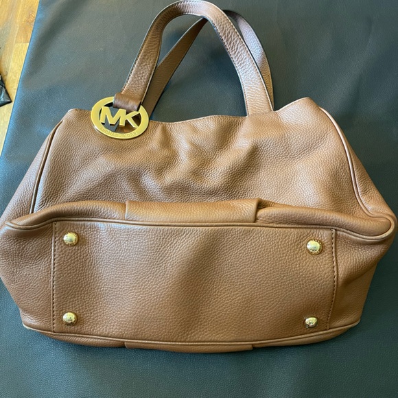 Michael Kors Shoulder Bag - Picture 3 of 3